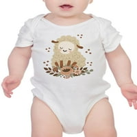 Сладко бебе агнешко боди бебе -изображение от Shutterstock, месеци